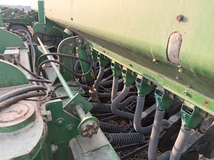 john-deere-35-image-37