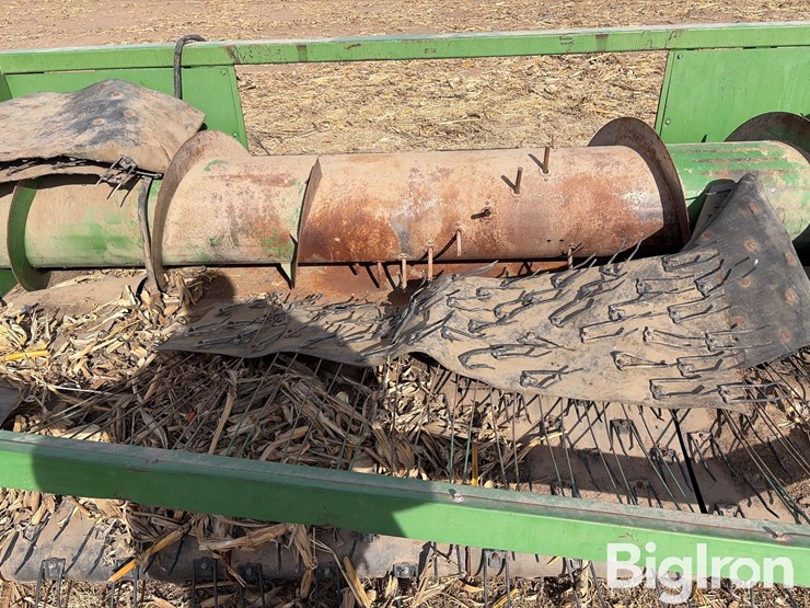 john-deere-212-image-10