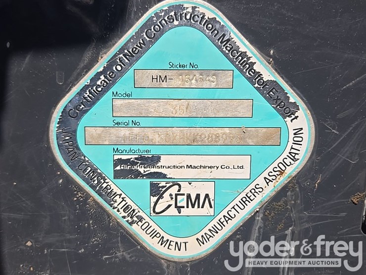 2020-deere-35g-image-81