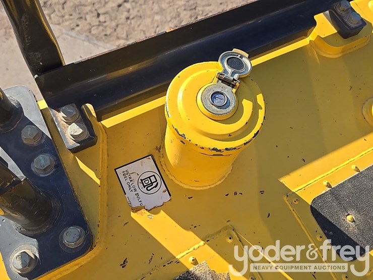 2022-komatsu-pc360-lc-11-image-63