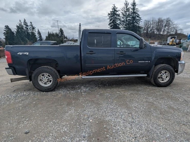 2008-chevrolet-2500-image-6