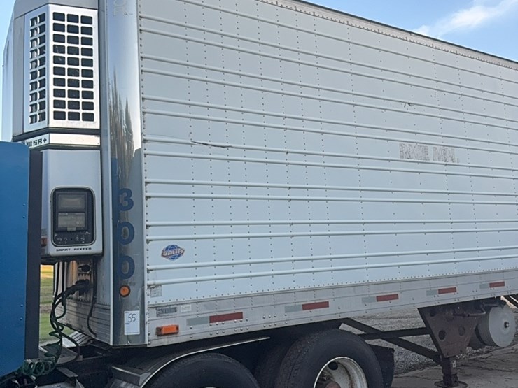 1996-sprayer-trailer,-48’,-fully-equipped-with-three-mixing-cones,-two-pumps,-hoses-,-four--1650-gallon-poly-tanks,-fully-plumbed,-complete-sprayer-setup,-ready-to-use-image-12