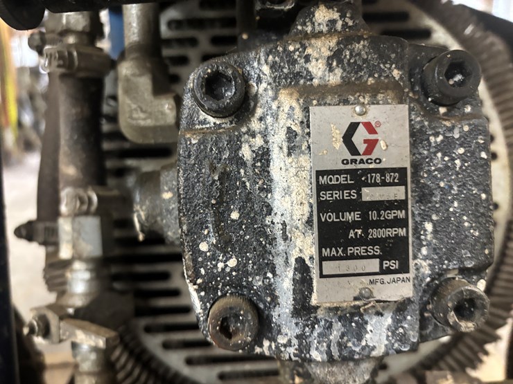 #2309-•-graco-gh-733-roof-coating-sprayer-image-16