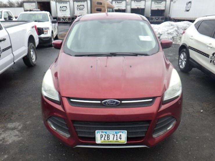 2015-ford-escape-image-2