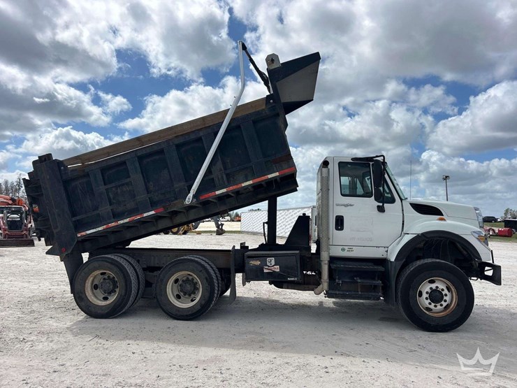 2014-international-workstar-7500-image-34