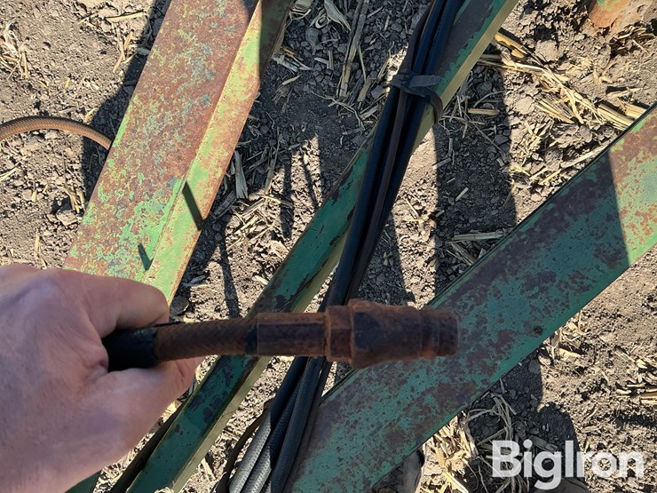 john-deere-1000-image-11