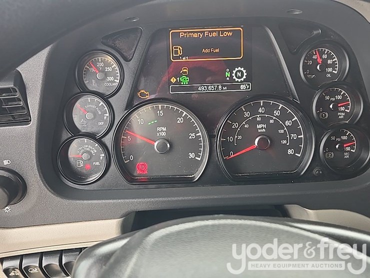 2019-peterbilt-579-image-82