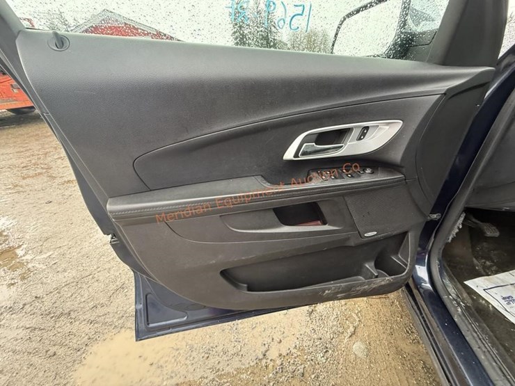 2016-chevrolet-equinox-image-34