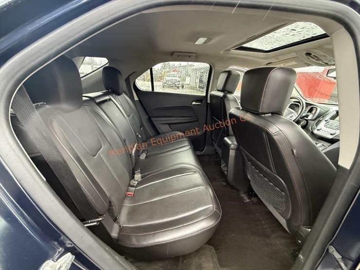 2016-chevrolet-equinox-image-30