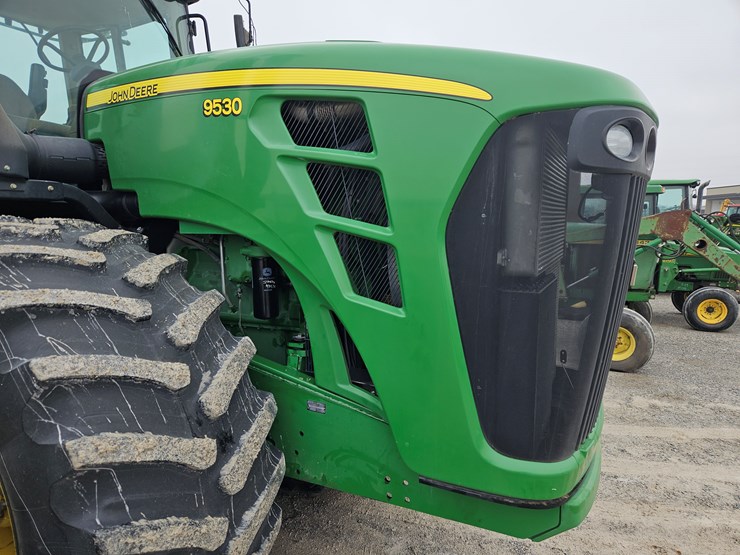 2010-john-deere-9530-image-21