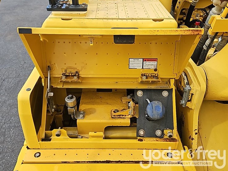 2019-komatsu-pc360-lc-11-image-34