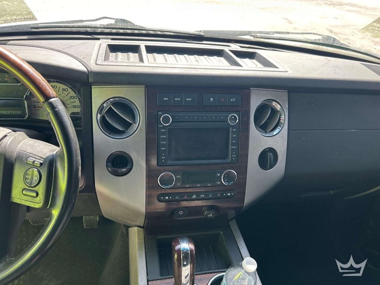 2008-ford-expedition-image-14