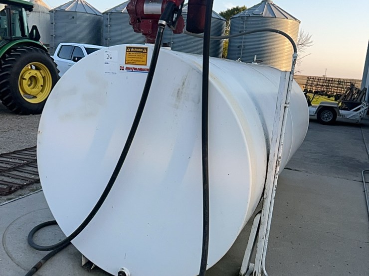 2000-gallon-fuel-tank-with-fill-rite-heavy-duty-high-output-pump-image-7