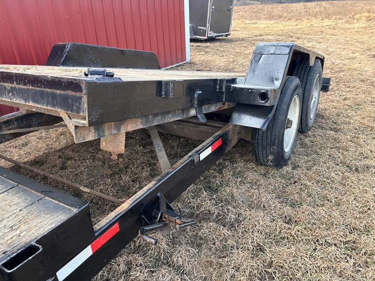 #2276-•-2013-b-&-b-20'-tandem-axle-tilt-bed-trailer-image-37