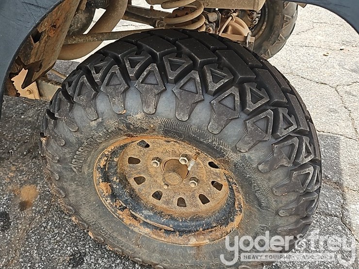 2020-club-car-carryall-1700-image-12