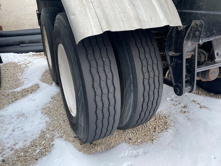 1989-walker-tanker-image-9