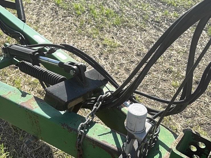 70’-summers-heavy-harrow,-hydraulic-down-pressure,-auto-fold-image-7