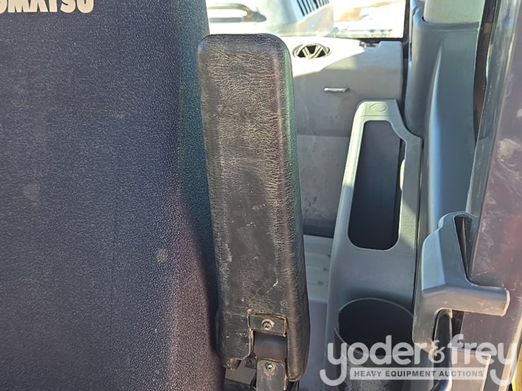 2008-komatsu-pc200-lc-8-image-73