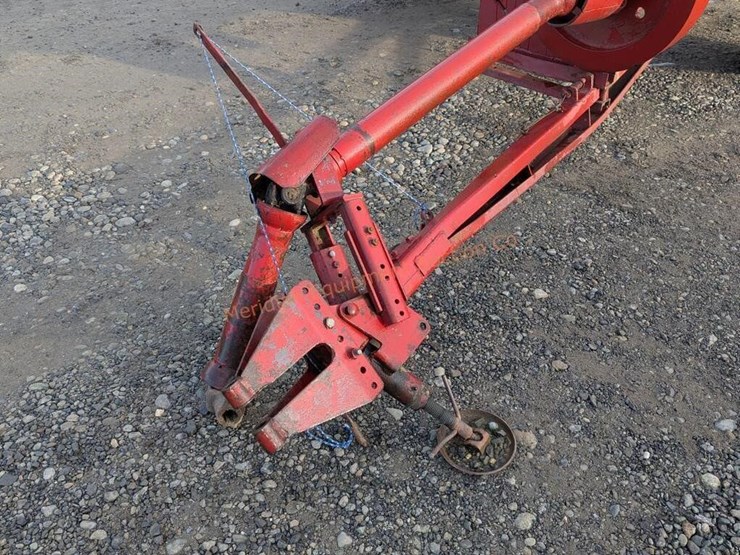 new-holland-69-image-14