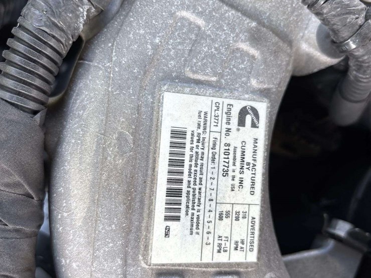 2016-nissan-titan-image-22