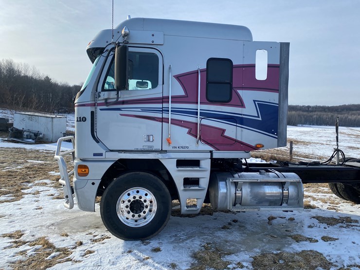 2003-freightliner-argosy-image-11