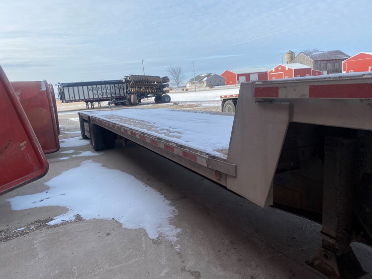 #572-•-2002-doonan-48'-step-deck-semi-trailer-with-ramps-(has-wi-title)-(reedsville,-wi)-image-4