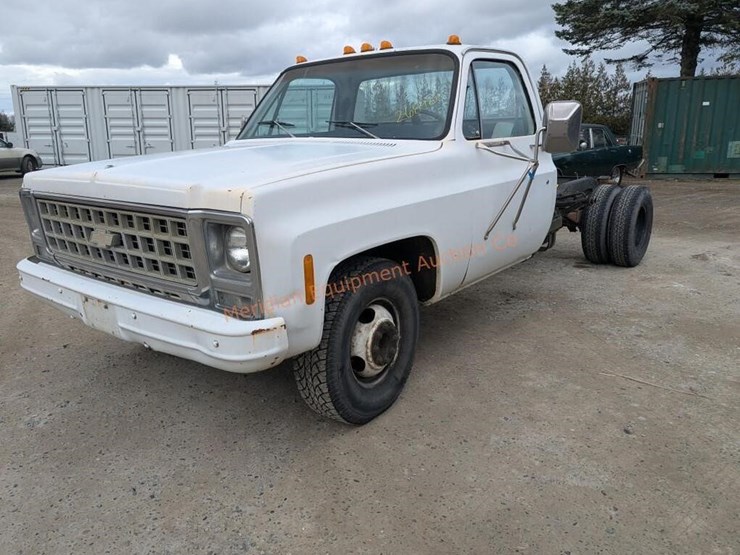 1980-chevrolet-c30-image-1