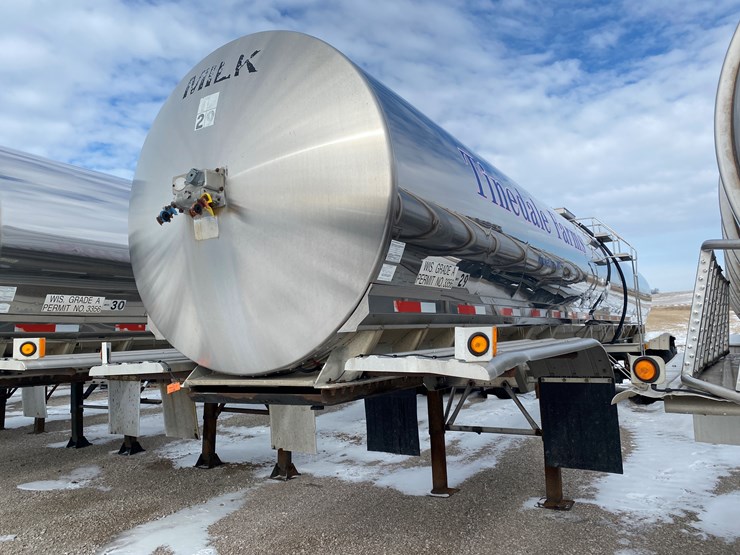 1989-walker-tanker-image-1