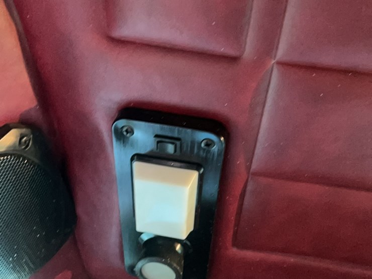 2003-peterbilt-379-image-65