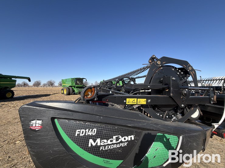 2019-mac-don-fd140-image-18