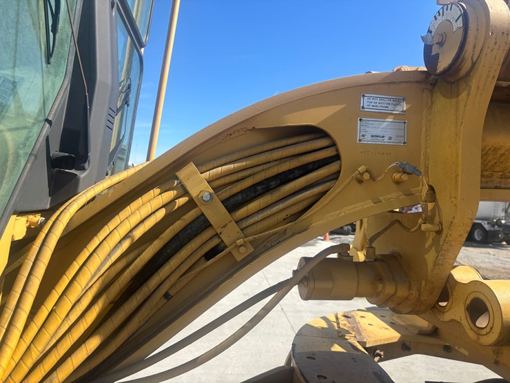 caterpillar-140h-vhp-image-53