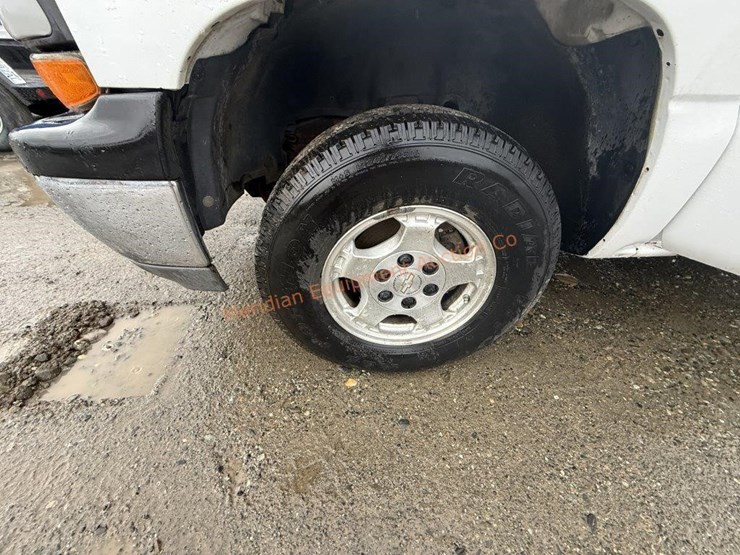 2000-chevrolet-silverado-1500-image-21