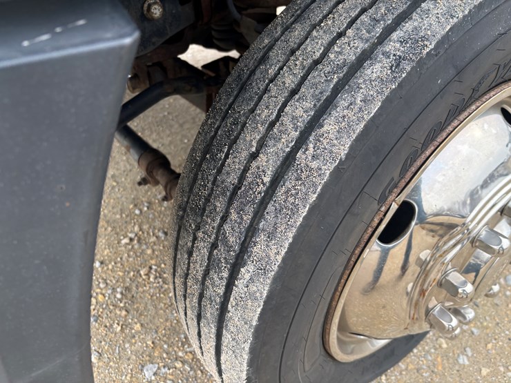 2010-ford-f450-image-57