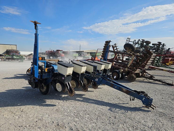 2004-kinze-3000-image-14