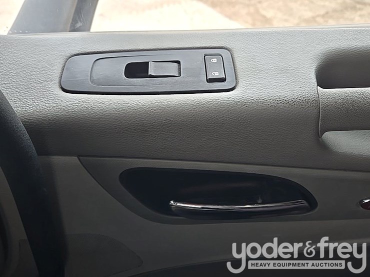 2019-peterbilt-579-image-81