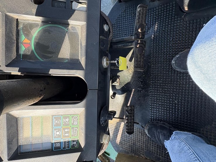 1992-john-deere-4960-image-26