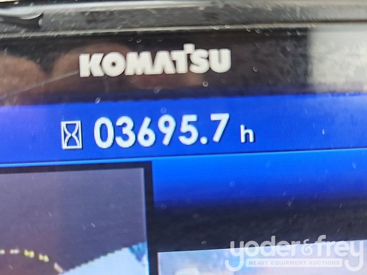 2019-komatsu-pc228us-lc-image-55