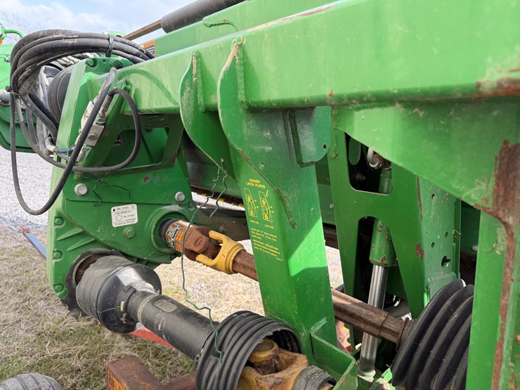 john-deere-630d-image-14