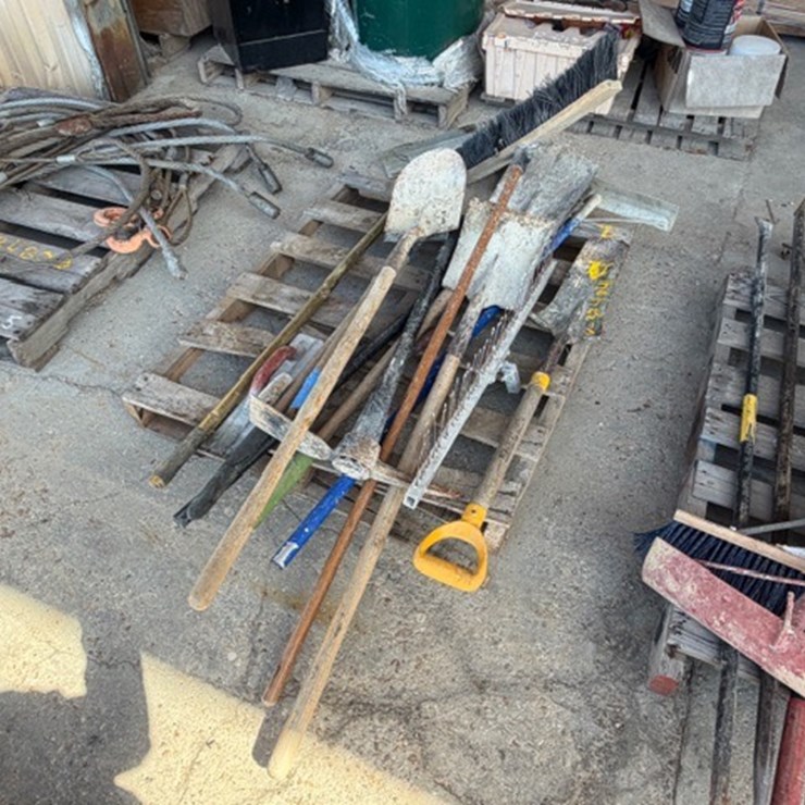 #34204 • MISC HAND TOOLS