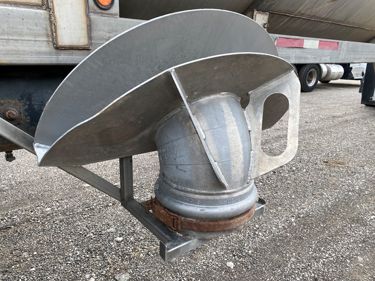 #502-•-2012-northern-8,500-gallon-semi-manure-tanker-(has-wi-title)-(waupun,-wi)-image-41