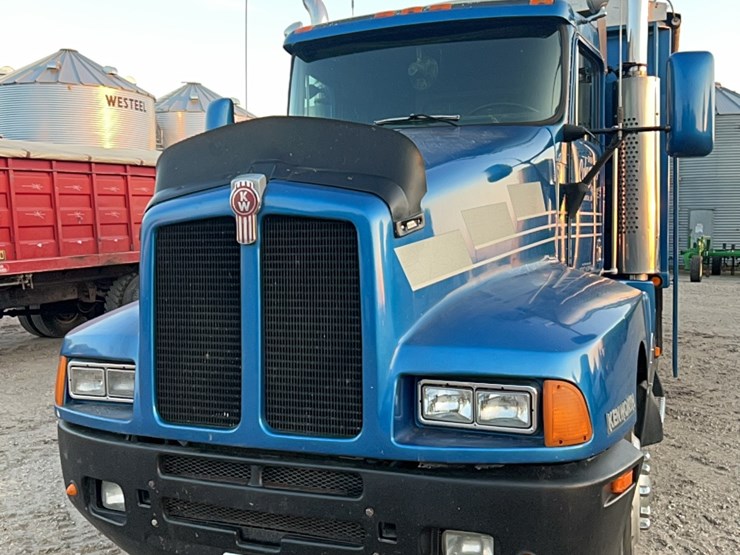 1990-kenworth-t600-image-13