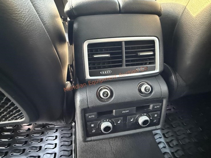 2014-audi-q7-image-28