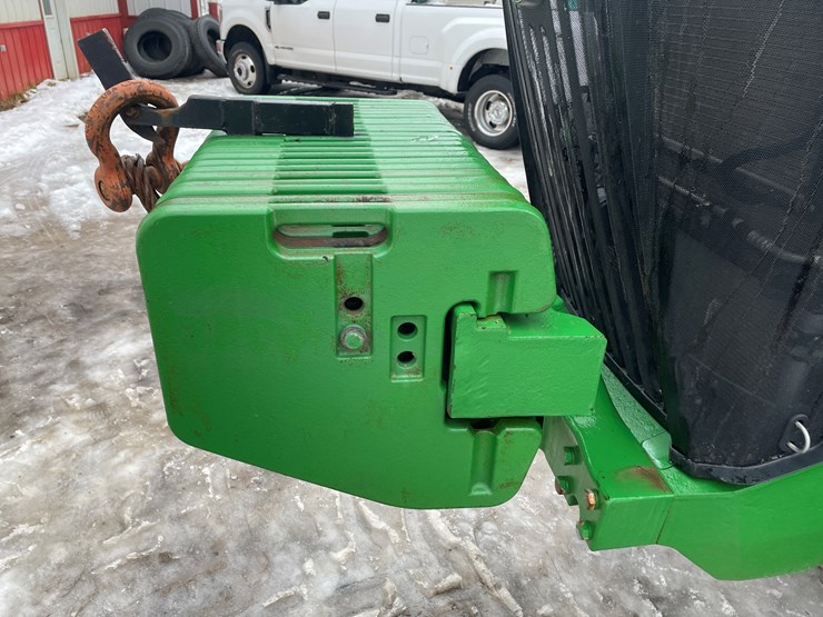 2020-john-deere-8r-340-image-14