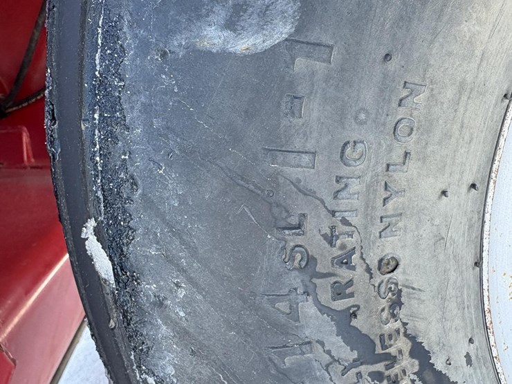 case-ih-8530-image-11