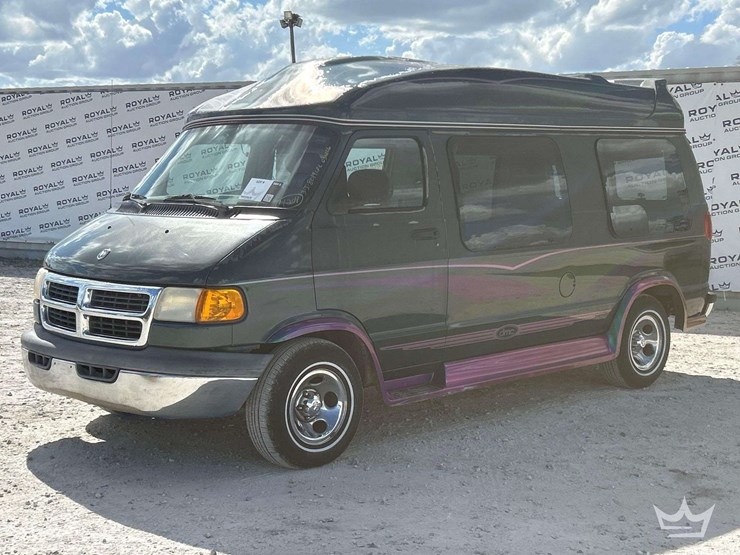 2000-dodge-ram-1500-image-1