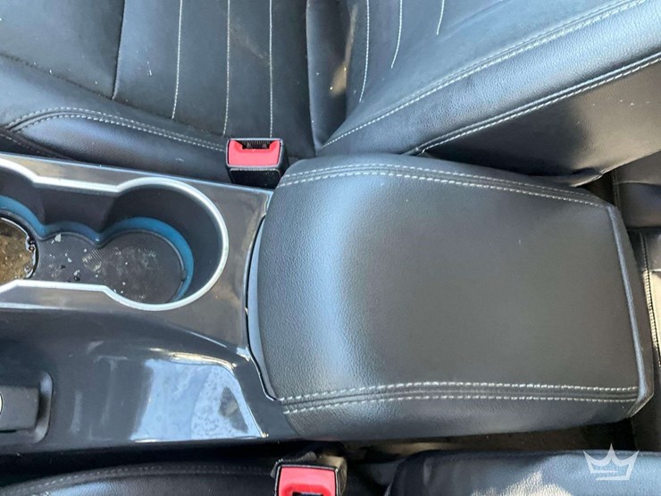 2016-ford-escape-image-28