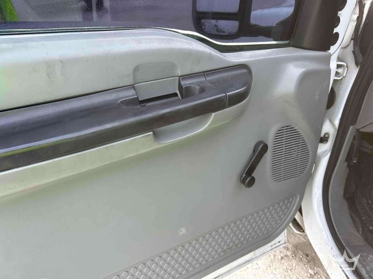 2006-ford-f250-image-11