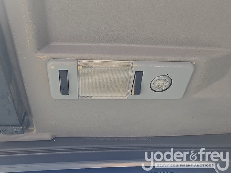 2017-volvo-ec350el-image-92