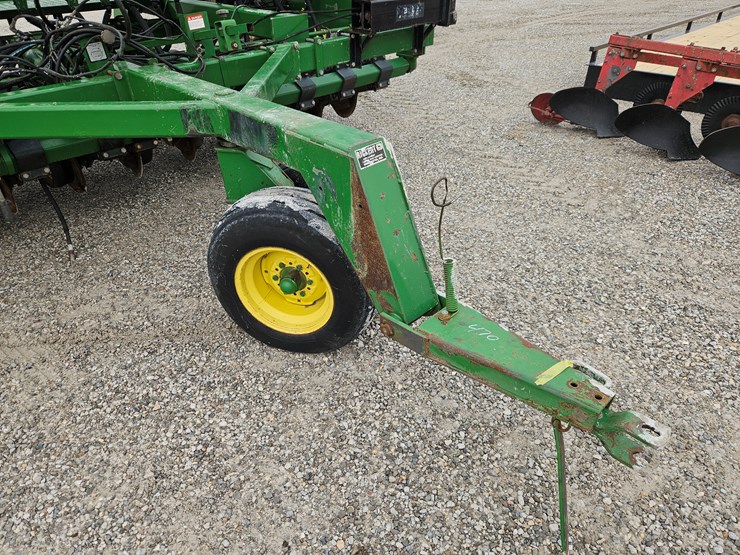 1990-john-deere-750-image-2
