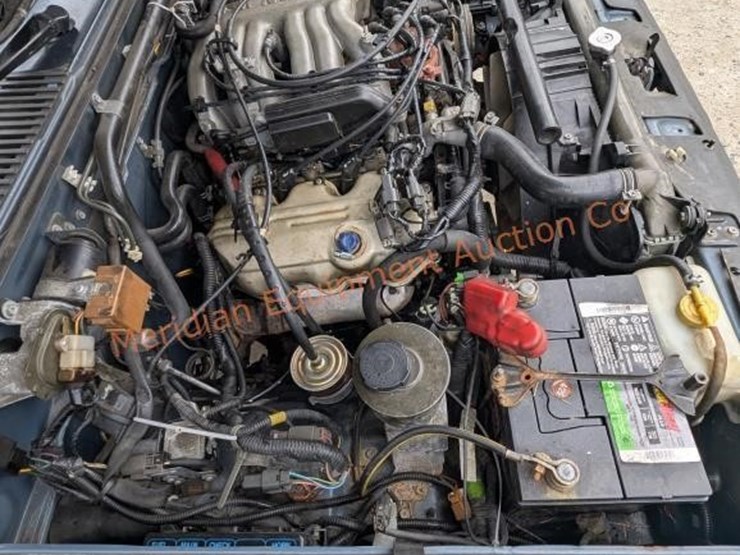 1990-nissan-pathfinder-image-19